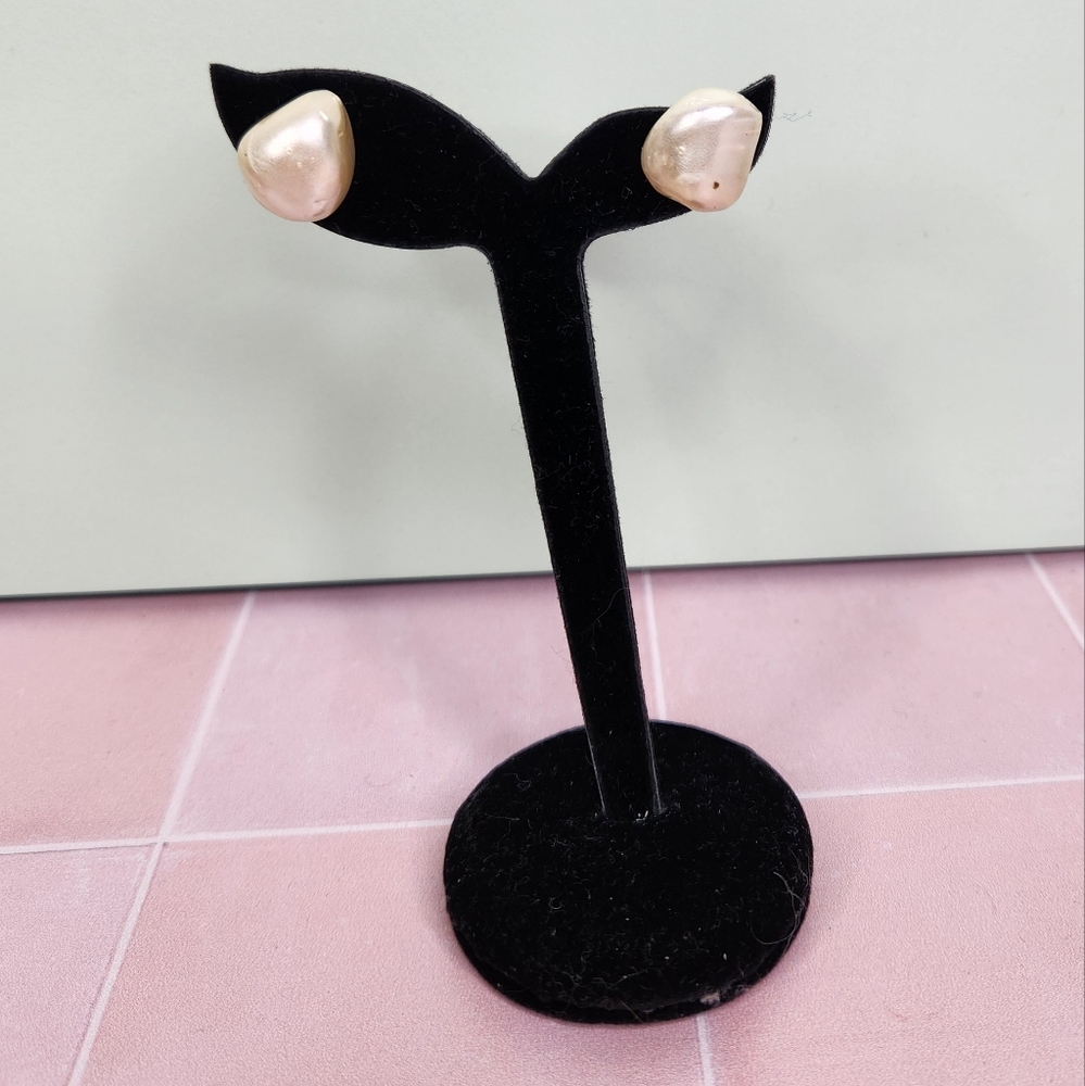 Oversized Pearl Stud Earrings